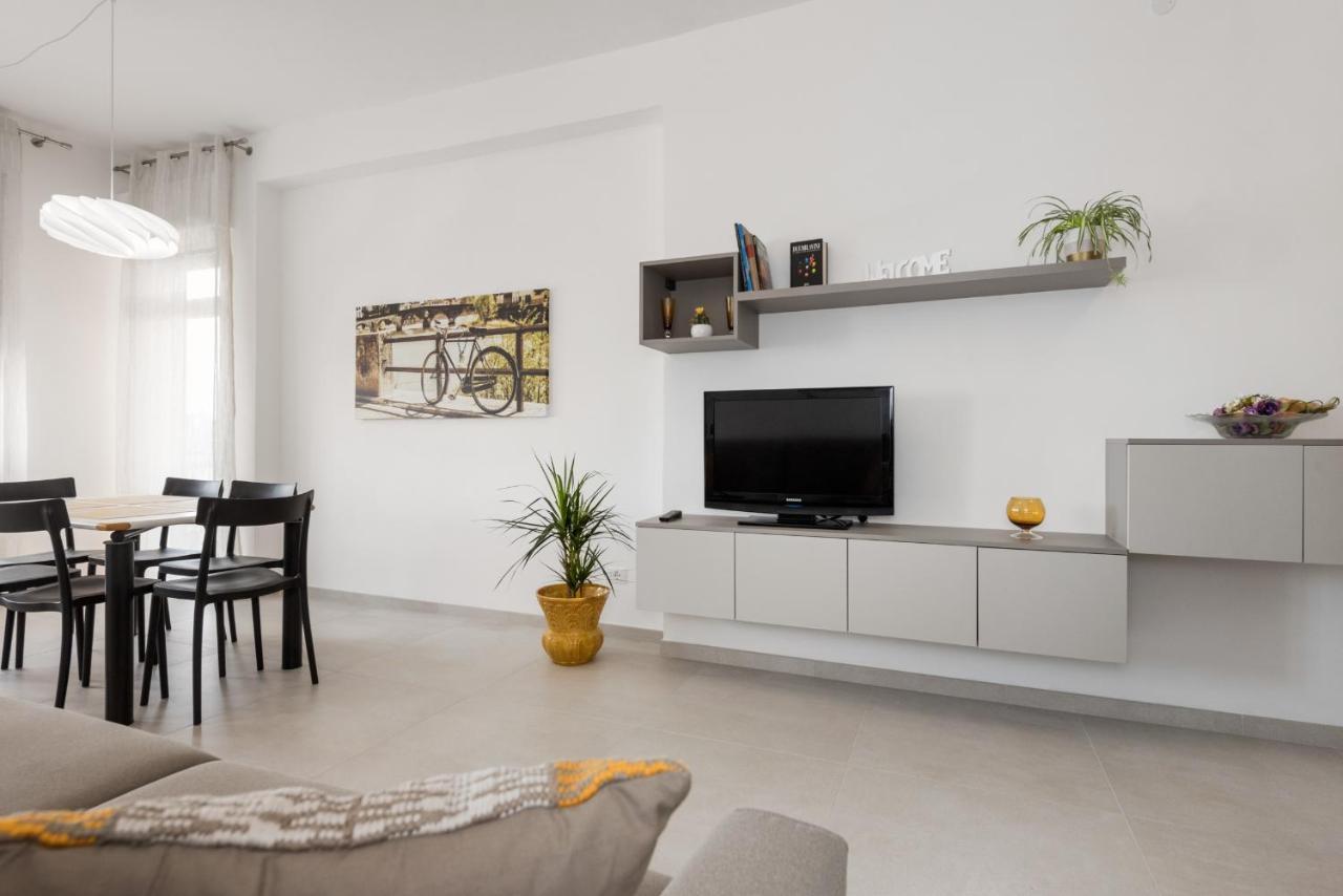 Civico40 Luminoso Appartamento Con Balconi E Garage Privato Verona Dış mekan fotoğraf
